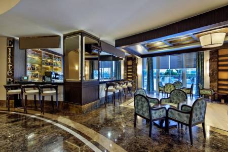 LIBERTY HOTELS LARA Bars